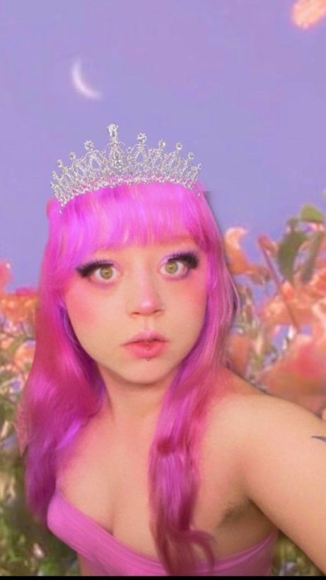 rabbit model pretty pic