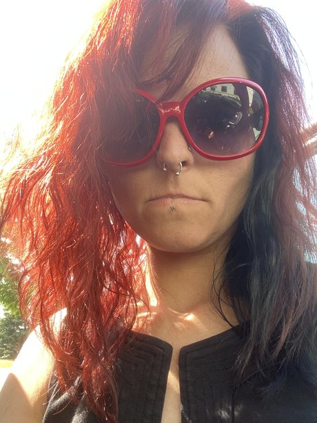 Gaia Caliente porn star pics