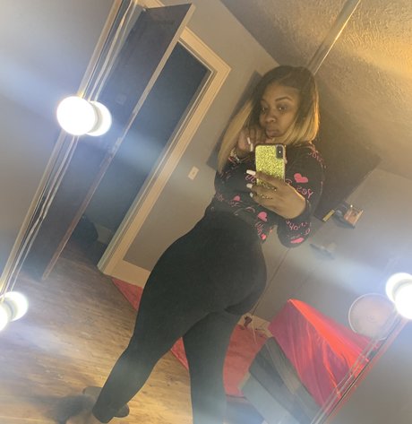 Nunuu pornstar adult picture