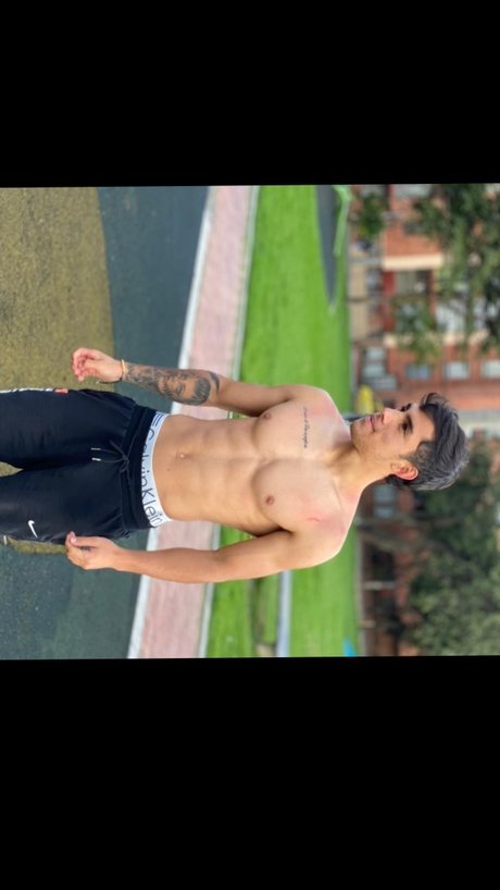 Santiago Quevedo pornstar pretty images