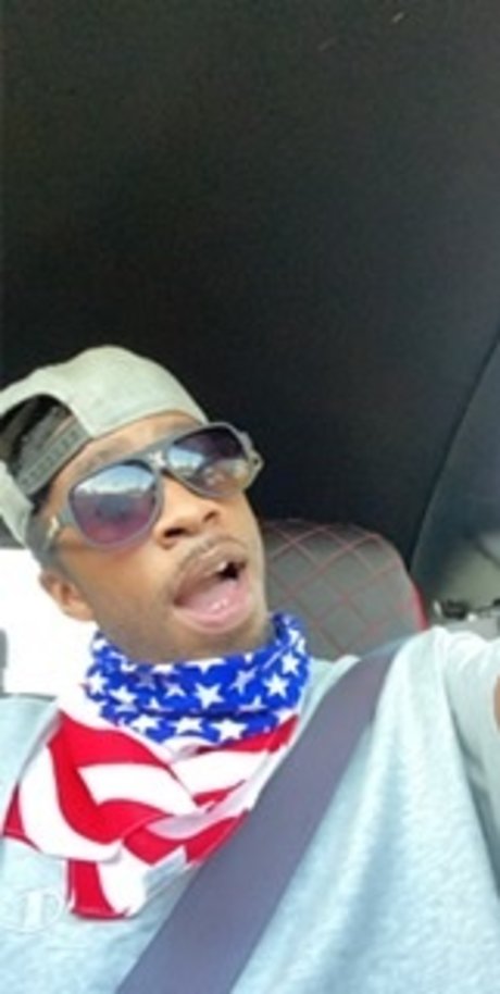 MilO model pretty pic