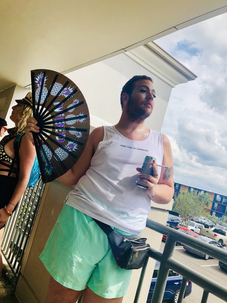 C Kinz adult star photo