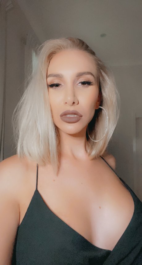 Charli Grey model free img