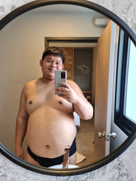 Oat free model photo