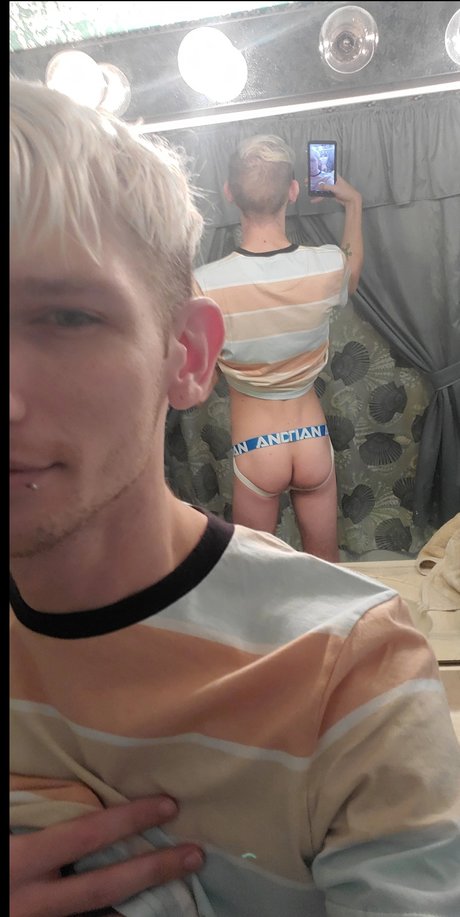 Nicolas Ryan sex pornstar pics