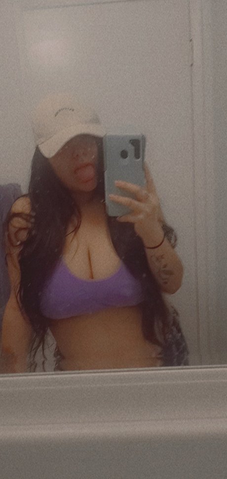 Bettsy Orozco hd model pictures