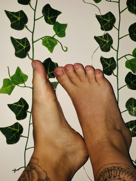 Footsie pie star hot pictures