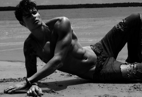 Nolan Z pretty actress gallery