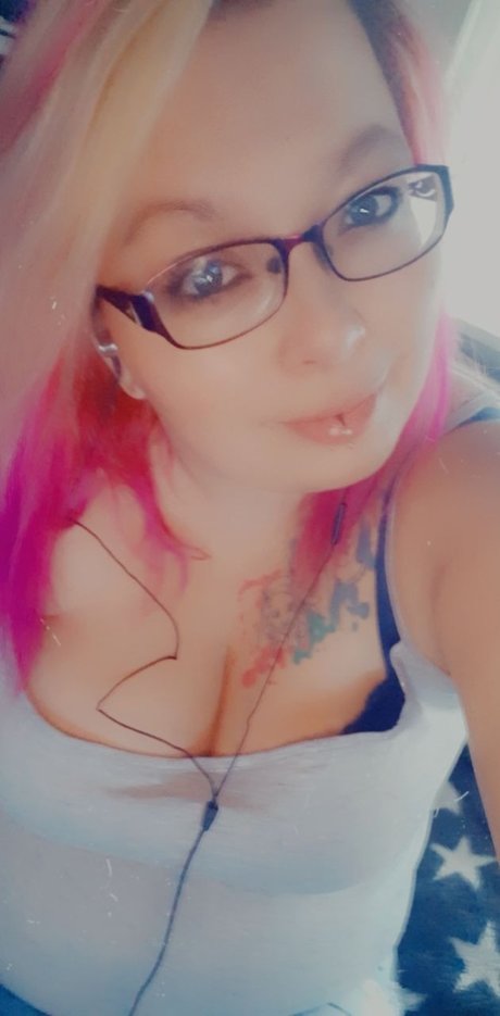 Roxzy sex actress archive