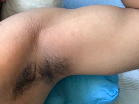 Noee nude star images