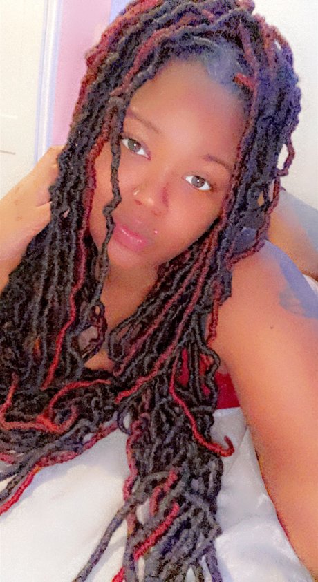 Bhadbayee perfect actress photo