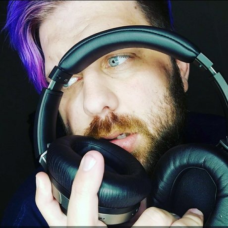 Dekker Christopher pornographic model pic