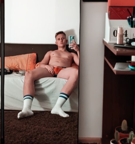 BadBigAlexx pretty pornstar pics