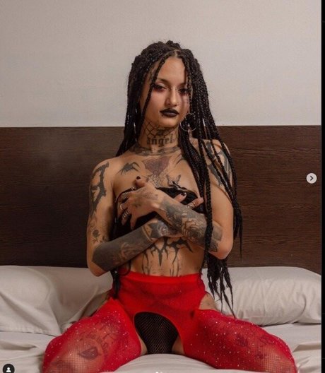 kenaketa porn model img