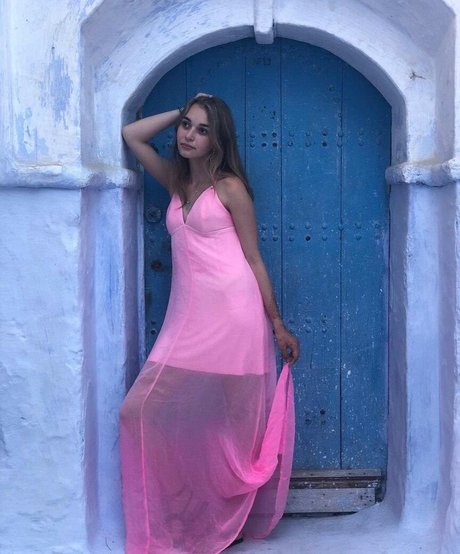 Nikki Roumel top actress pic