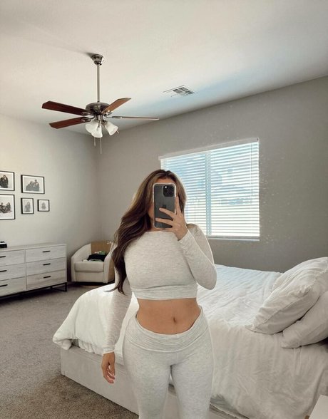 Rayleen Vega pornstar adult pic