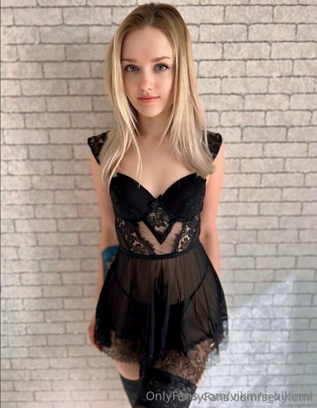 vikinni bikinni star free pictures