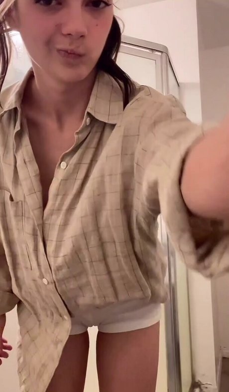 chelseayea model sex galleries