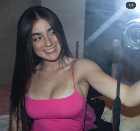 Gih Oliveira star pornographic picture