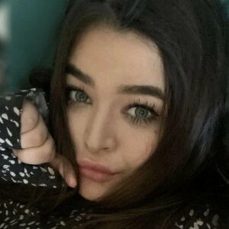 huge shemale onlyfans beautiful photos