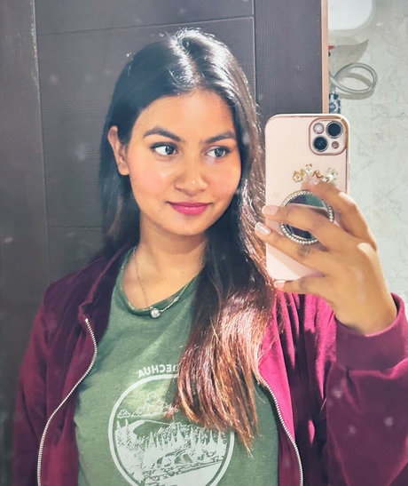 ItsRanyaa beautiful star pic