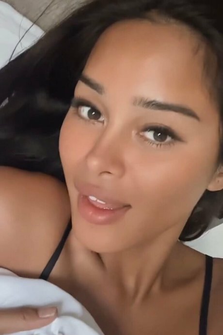 nicha official porn model pic