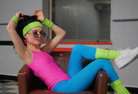 Julia Antonelli porn actress gallery