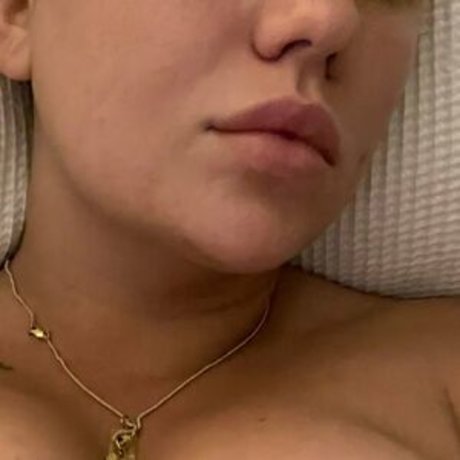 Stamatina Papamanolis xxx model gallery