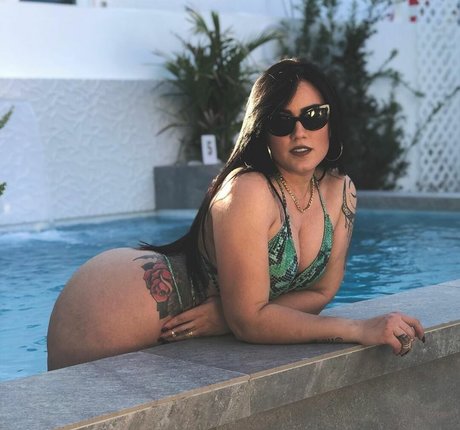 Franche Tamil pretty model pic