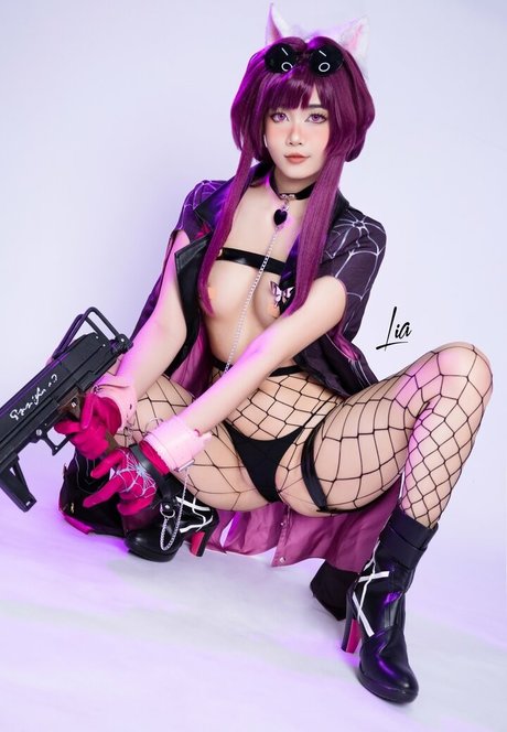 Lynnie Lia sex pornstar image