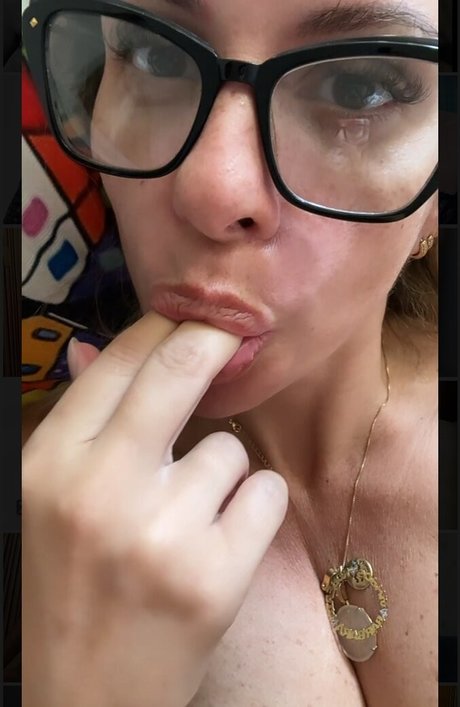 Roberta Bastos sex star photo