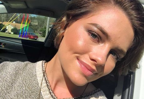 Hallie Clark xxx actress galleries