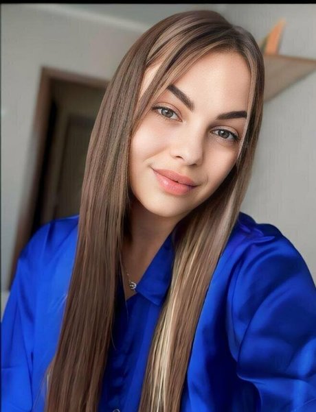 hanabi tyan free model photo