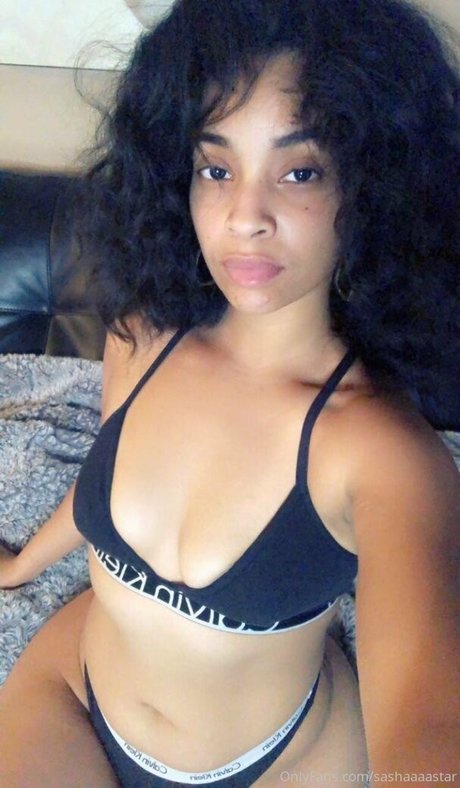 Sashaestrella high quality pornstar img