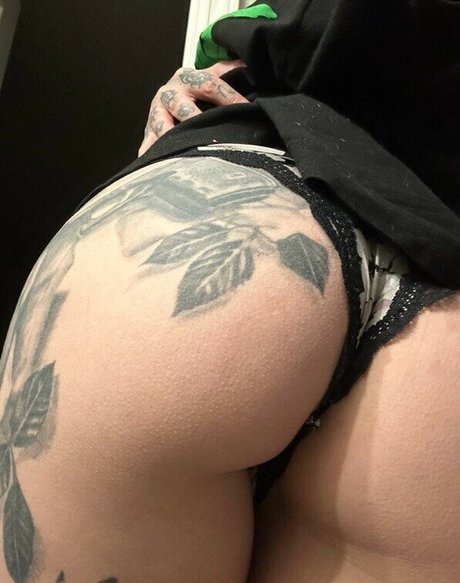 FaceTatMami model exclusive image