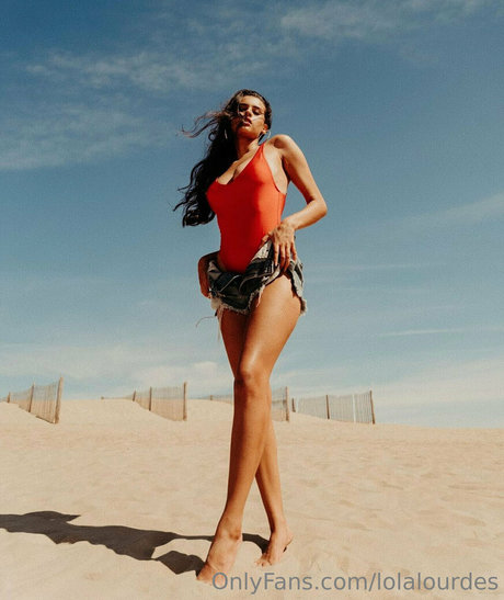 lolalourdes porn model pictures