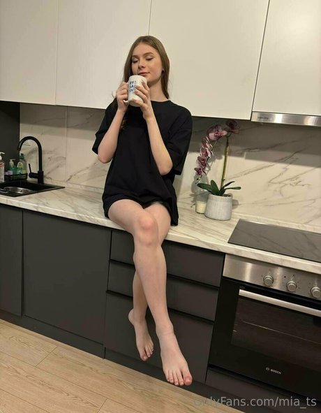 mia ts star hot gallery