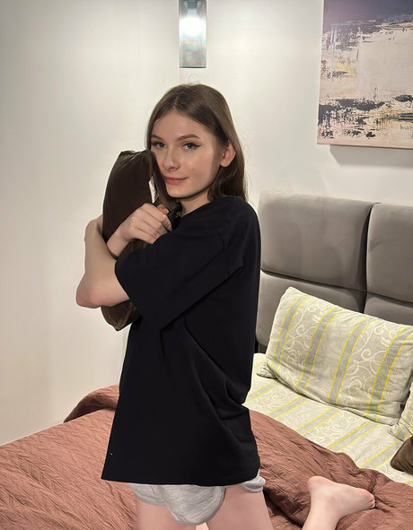 mia ts naked star archive