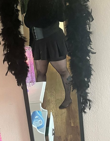 dammdenver art model images