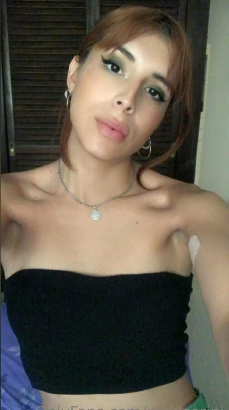 nickycerini nudes model images