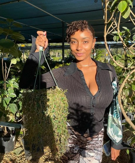 Plantbae model nudes img