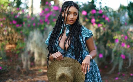 Plantbae beautiful pornstar image