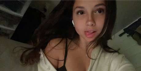 Cait ASMR model naked photos