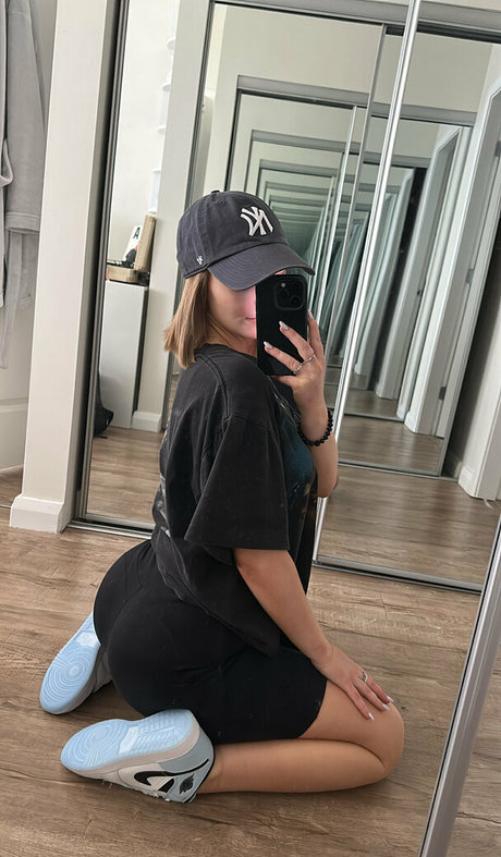 mia monet high quality star photos