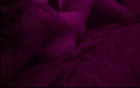 M uselessbeauty adult model picture