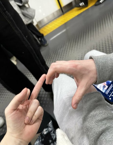 Rainhoe model sexy gallery