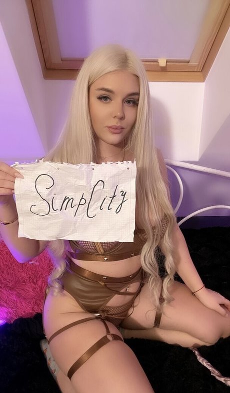 Julia1212 exclusive pornstar images