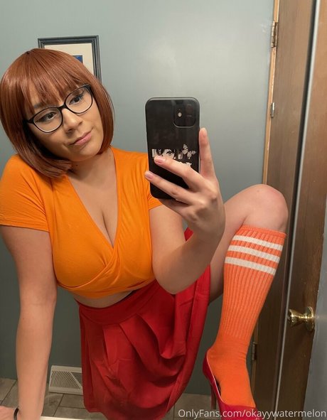 pineapplepae model sexy picture