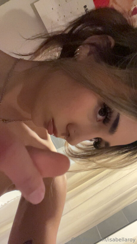 isabellaroy model perfect archive