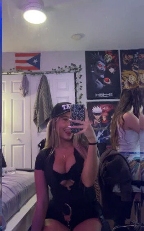 Gianna White Profile pic